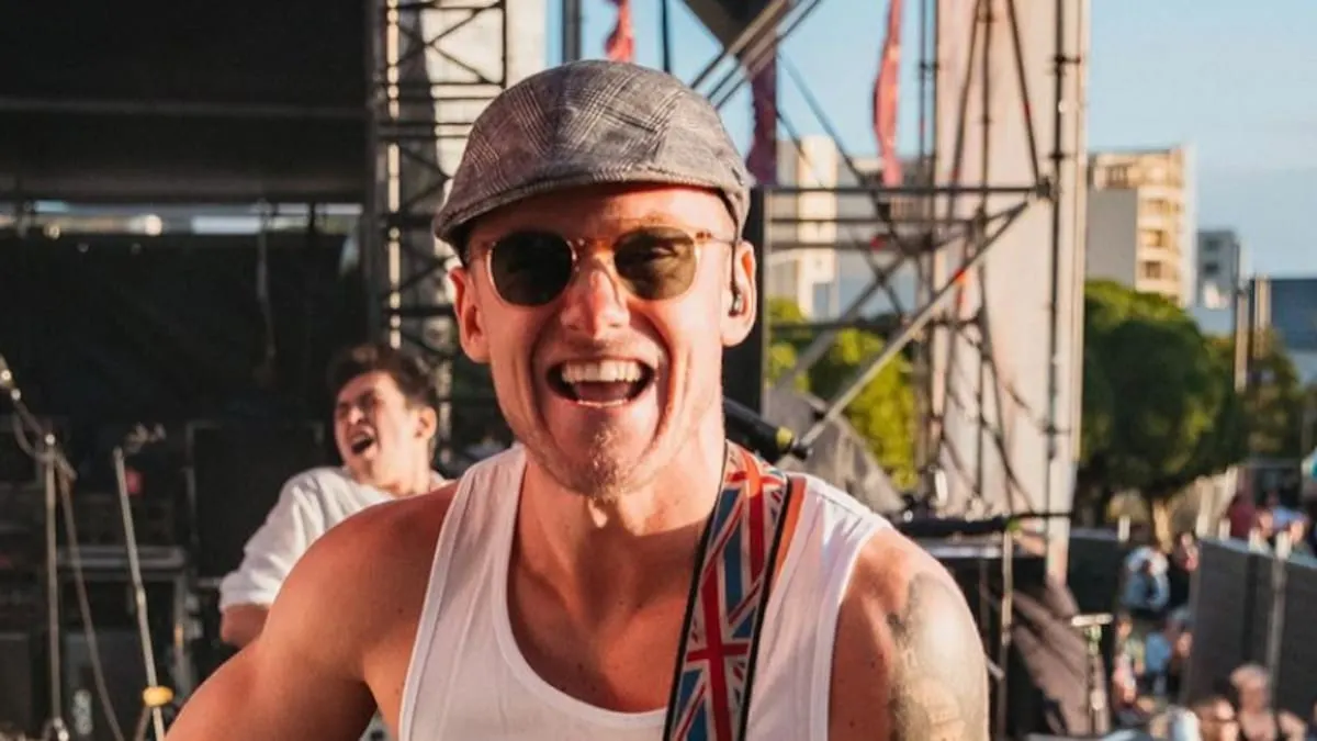 Spy: Rolling Stone loves Mitch James